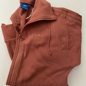 Adidas mens shortsleeve sweatshirt